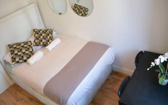 Stay In Vauxhall Guesthouse