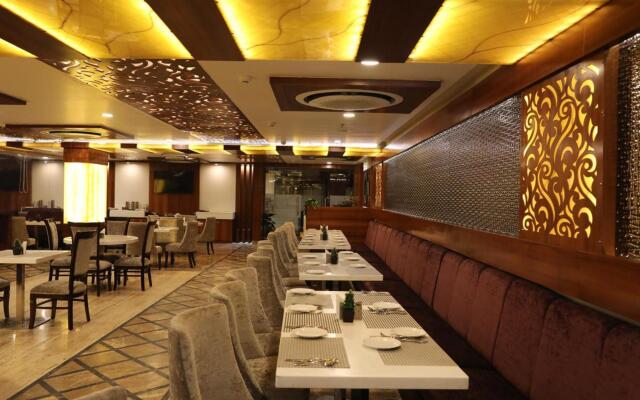 Hotel Tridev