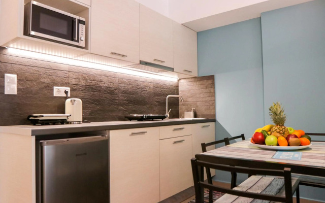 V36 Suites