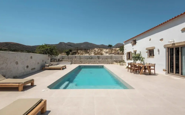 Villa Froudi