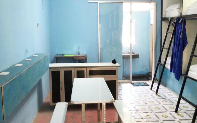 SPOT ON 90112 Semporna Bee Hive