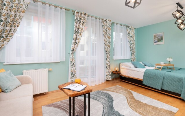 Subtle and Cosy Studio by Renters