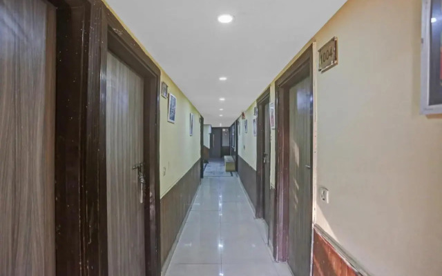 Oyo Flagship 67387 Karnal Royal