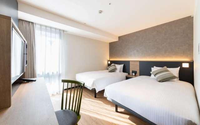 JR-East Hotel Mets Yokohama