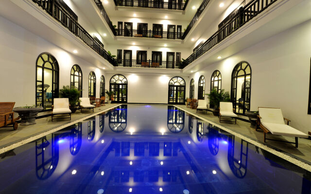 Venus Hotel
