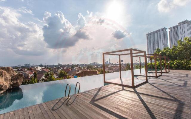 Grand Kamala Lagoon by RQ Swastika