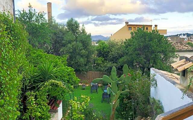 Casa Caimari Guest House