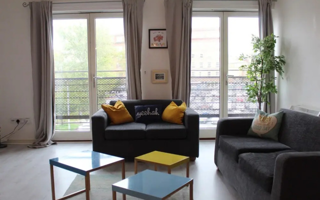 Modern Apartment-Comfortable And Central