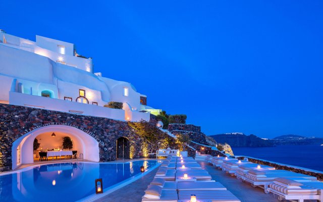 Canaves Oia Suites - Small Luxury Hotels of the World