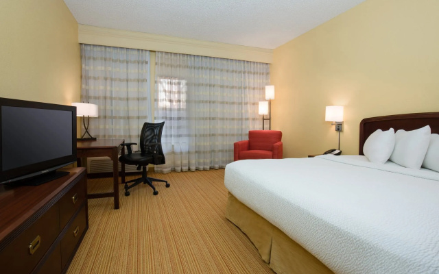 Courtyard by Marriott Roseville