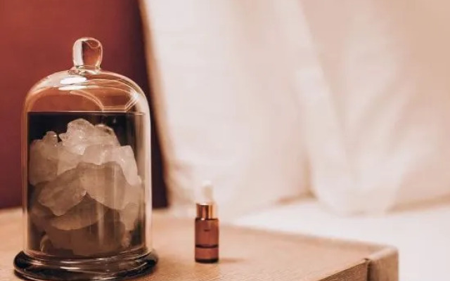 Crystal Orange Turpan