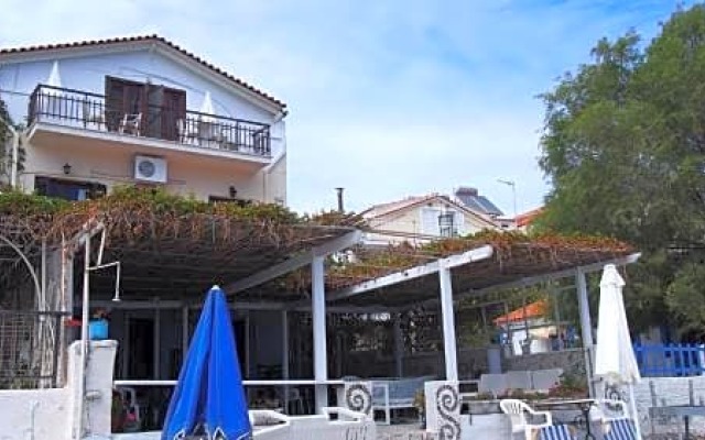 Penelope Hotel