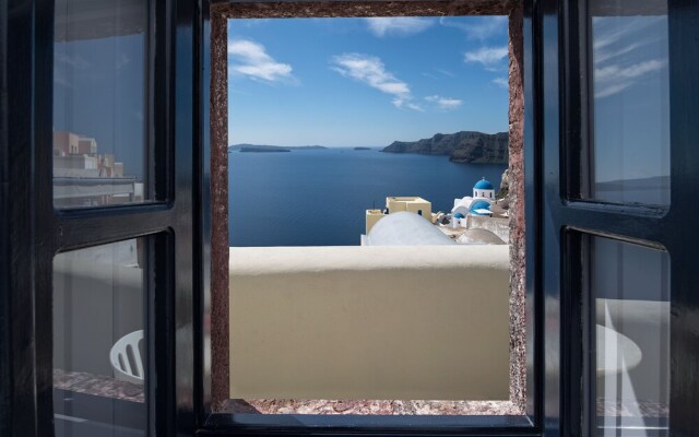 Aerie-Santorini