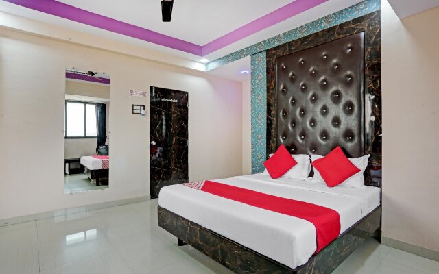 OYO 79851 Hotel Sai Nitya Residency