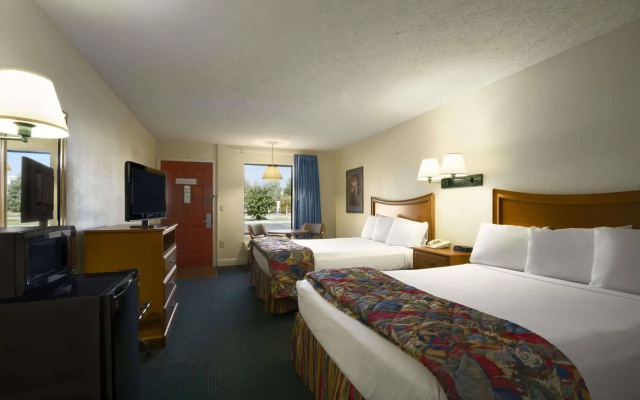 Ramada Pigeon Forge South Hotel