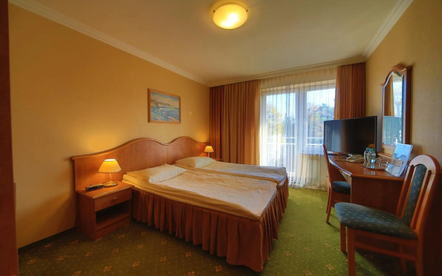Hotel Polaris III
