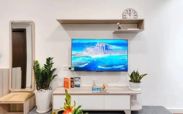 The Tresor Luxury Apartment