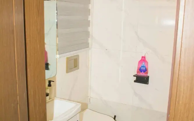 1BD Serenity Dubai Suites