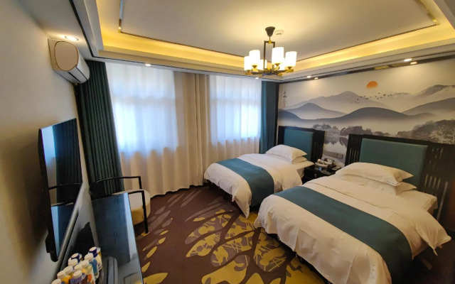 Fangcheng Zhongxuan Element Hotel