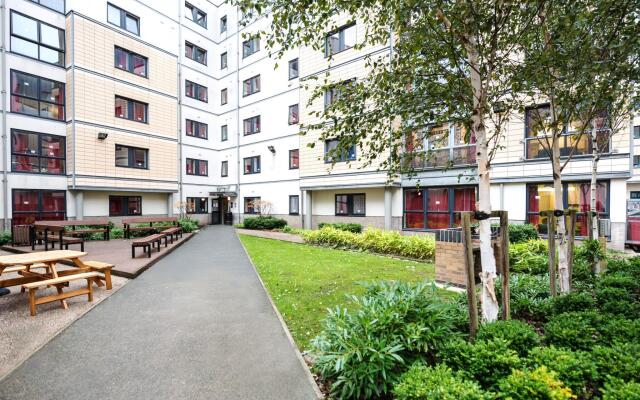 Albert Court (Campus Accommodation)