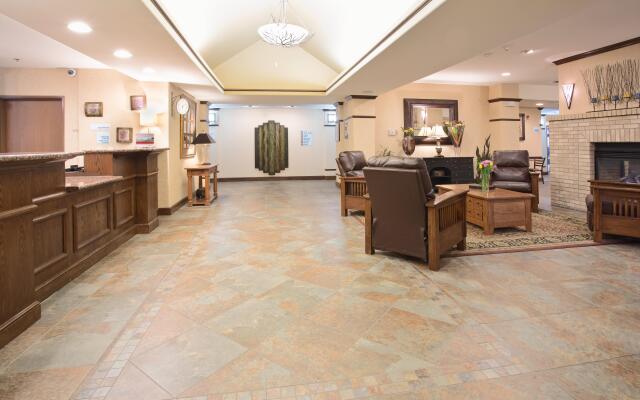 Holiday Inn Express Hotel & Suites Las Vegas by IHG