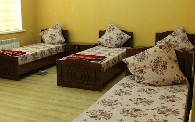 Buxoroi Sharif Guest House