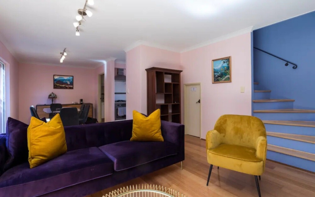 Homely 2 Bedroom Apartment in Maylands
