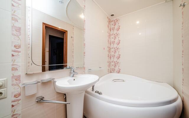 Дом на улице Василия Бутурлина 108