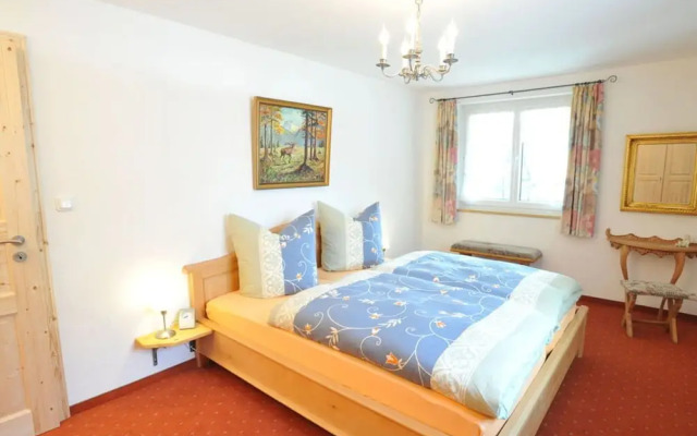 Haus Steiner Modern Retreat