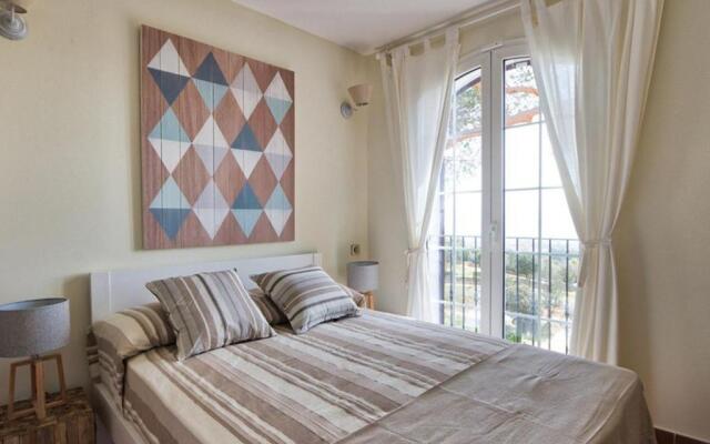 Appartement Ajaccio, 5 pièces, 8 personnes - FR-1-61-530