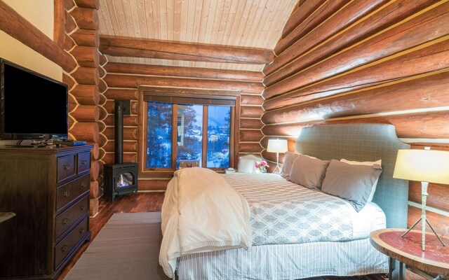 Prospect Falls by Exceptional Stays