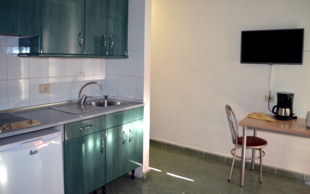 Green Park Apartments