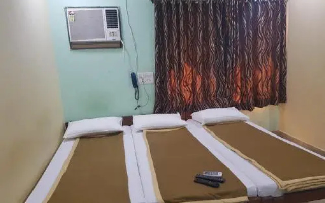Hotel Sai Shradha