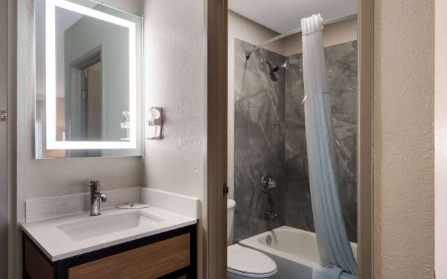 Days Inn by Wyndham Ankeny - Des Moines