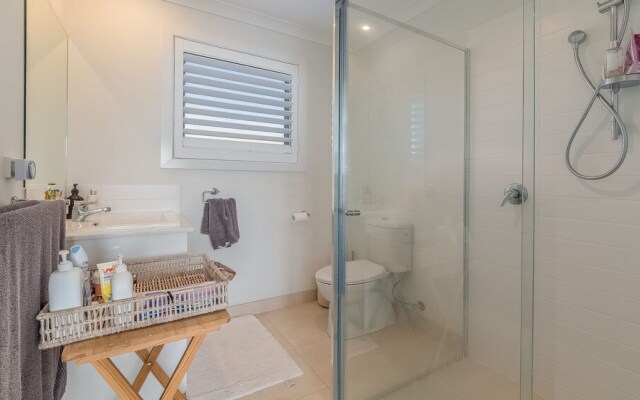 7 Graydens with views in Ventnor