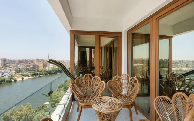 Om Kolthoom Hotel & Tower