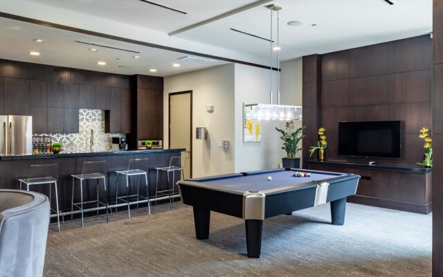 Locale at Sync Medical Center - Houston