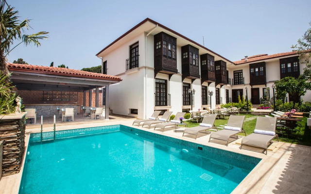 Livia Garden Hotel
