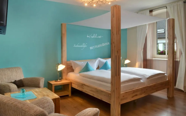 Gasthof Deutscher Adler & Hotel Puchtler