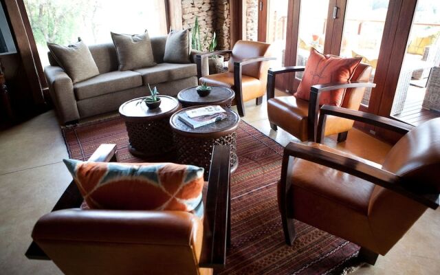 African Hills Safari Lodge & Spa
