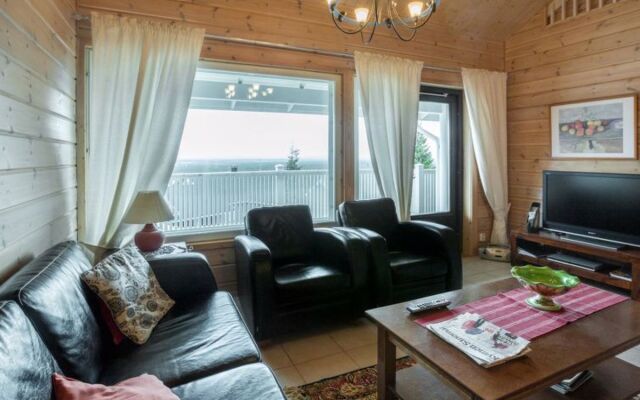 Holiday Home Ylläksen rinnemäki b