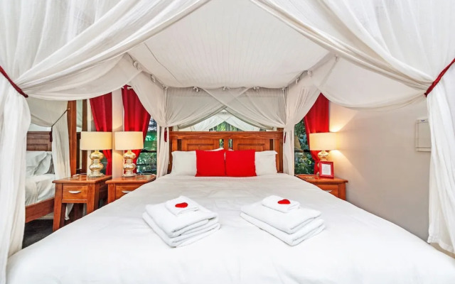 Linger A While Chalet
