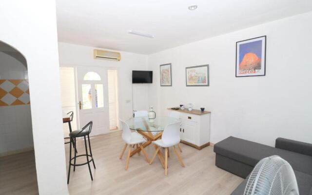 Turo 3 - Piso con Piscina comunitaria