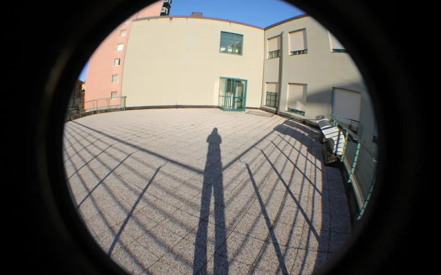 Open011 - Hostel