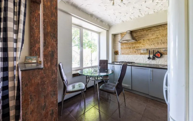 Rental SPB apartments on the ave. Novoizmaylovskiy, 49