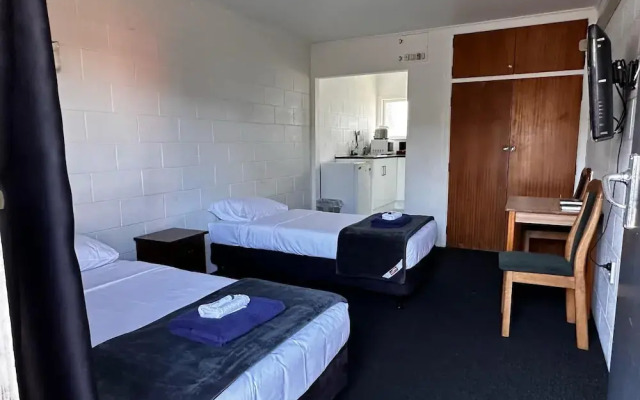 Abbey Travel Lodge Motel