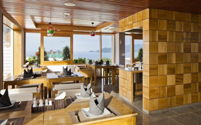 Golden Holiday Hotel Nha Trang