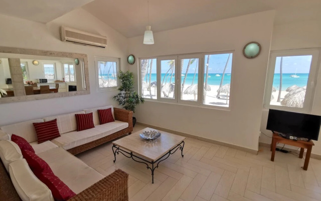 Los Corales Tropical Beach Resort & SPA