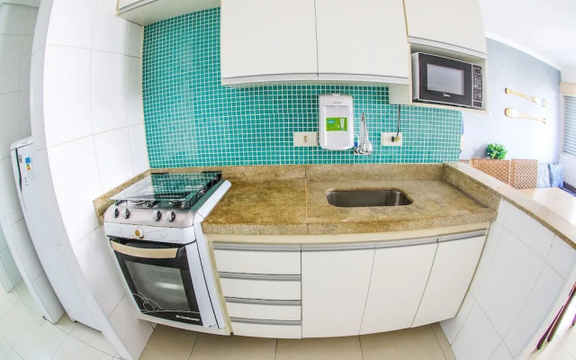 Pé na areia do Guarujá - Praia do Tombo (F)