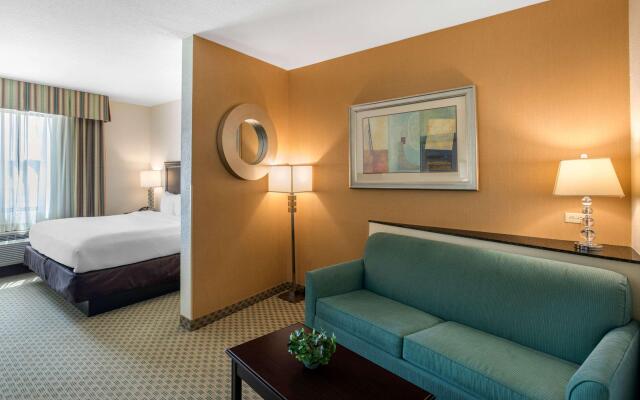 Fairfield Inn & Suites Hillsboro